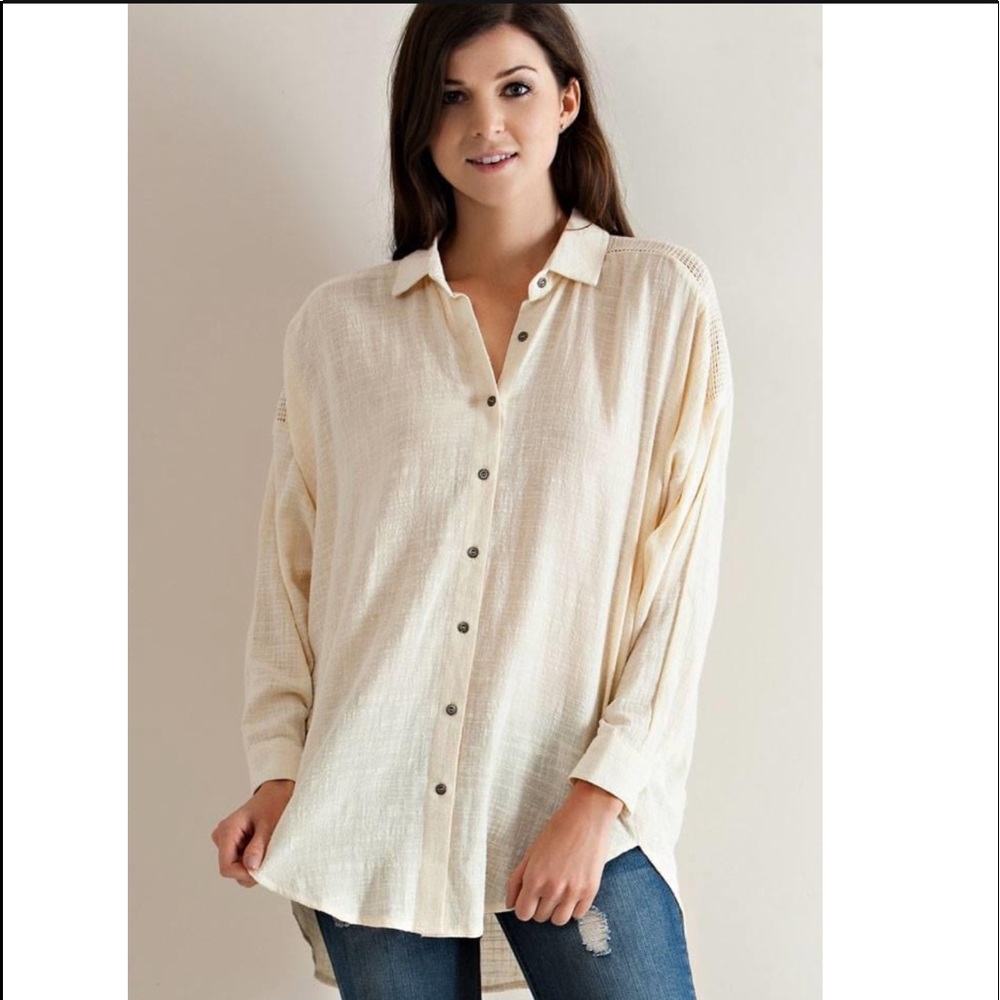 🆕 BUTTON DOWN BLOUSE